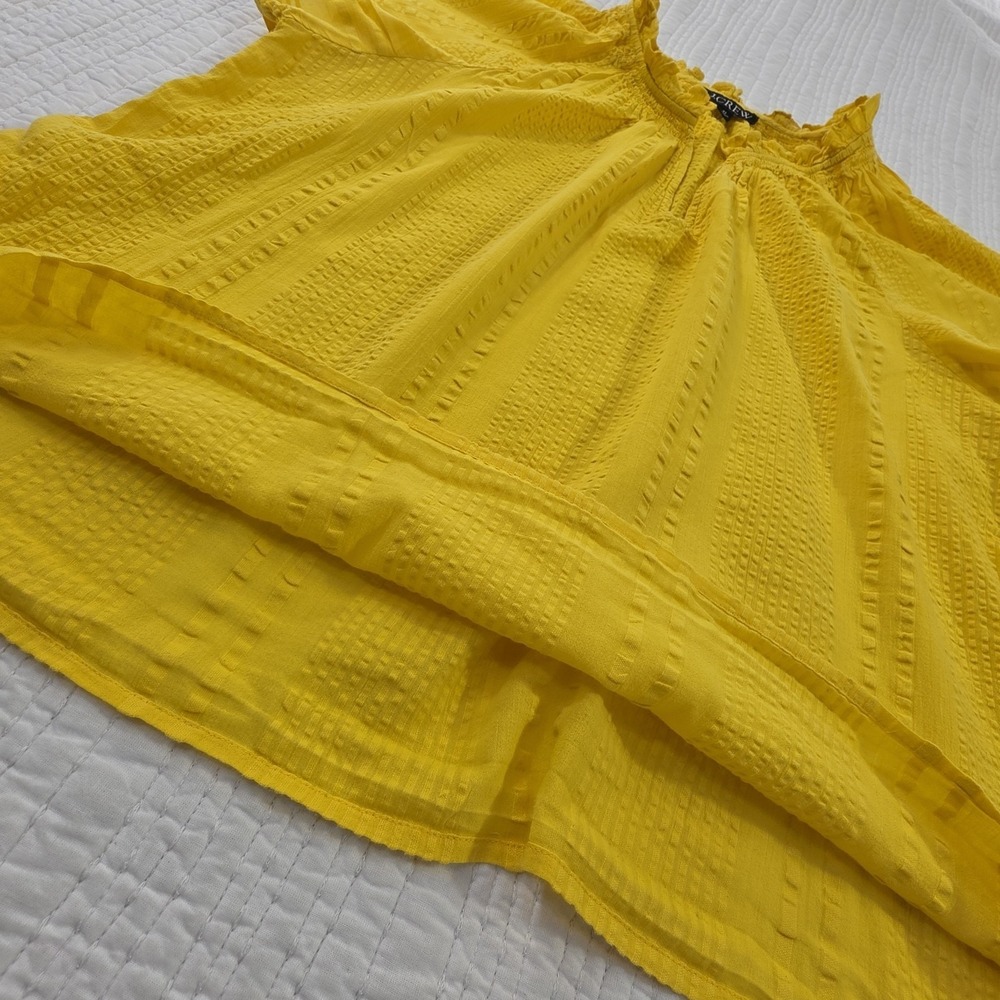 J Crew Ruffle V-Neck Blouse XL Butter Yellow Cotton Textured Short Sleeve Top - Picture 3 of 15